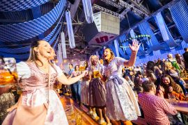 Tom Wenig   Sparkassenarena Oktoberfest  2025   0038